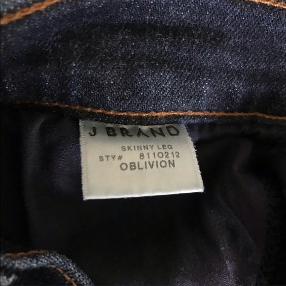 J Brand Skinny Jeans - Picture 2 of 9